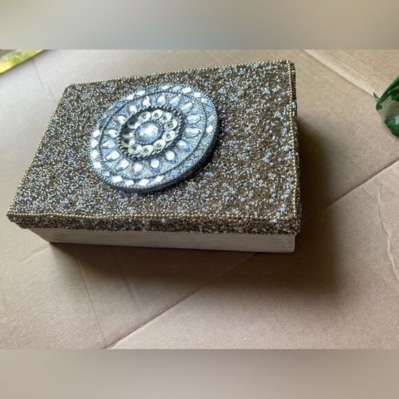 wooden jewelry box with stones - Picture 8 of 8